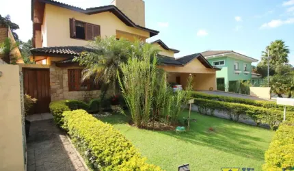 BELÍSSIMA CASA A VENDA EM ALDEIA DA SERRA