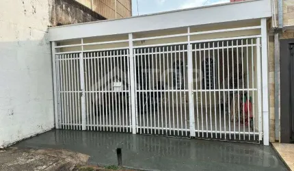 CASA A VENDA COM 3 DORMITORIOS NO JARDIM TANGARA