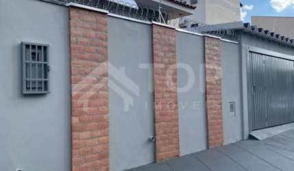 Casa com 2 quartos à venda no Jardim Lutfalla, São Carlos , 133 m2 por R$ 586.000