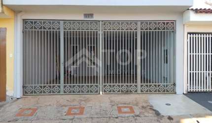 Casa com 2 dormitorios sendo uma suite a Venda no Jardim Bicao