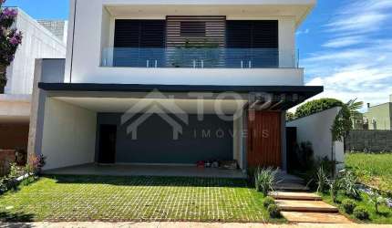 Sobrado luxuoso no Faber III