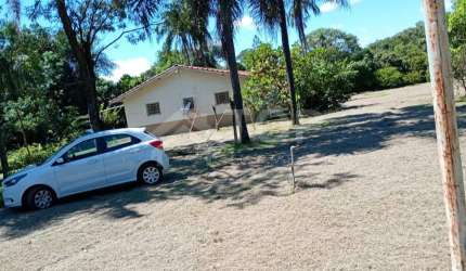 Excelente casa na Rod. SP KM 252 sentido Ribeirao Preto
