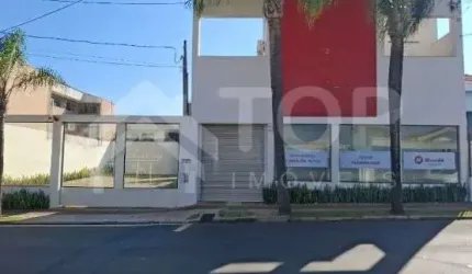 Excelente salao comercial (Antiga Xando Magazine), em otima localizacao