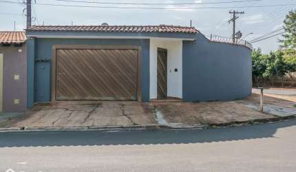 Casa com 3 quartos à venda no Ipiranga, Ribeirão Preto , 157 m2 por R$ 350.000