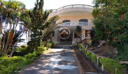 Casa de Condomínio em Charitas  -  Niterói