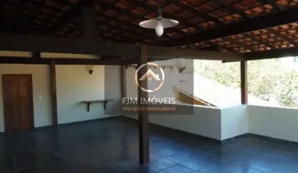 Casa em Itaipu  -  Niterói