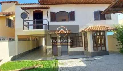 FJM imóveis vende- Casa em Itaipu  -  Niterói