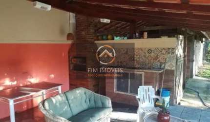 Sítio em Itaipu, Niterói: 1 dormitório e 1 banheiro por R$700 para venda