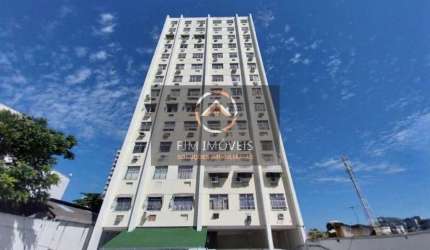 Apartamento em Cubango - Niterói com 75m², 2 dormitórios e 2 banheiros por R$290.000 - Venda e Locação