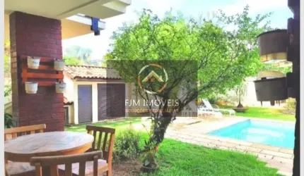 Casa de luxo em Camboinhas, Niterói: 490m², 3 quartos, 2 suítes e 5 banheiros por R$ 2.800.000 para venda e locação