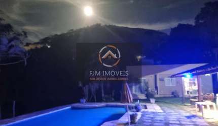 FJM Imóveis vende: Sítio em Vila Progresso, Niterói: 2 banheiros, venda por R$ 2.200.000