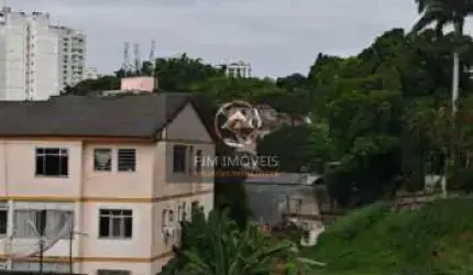 Apartamento em São Domingos