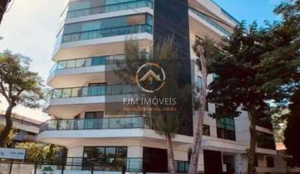 Luxuosa Cobertura em São Francisco - Niterói: 240m² à Venda