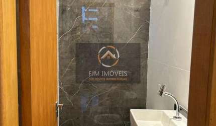 Casa em Pindobas - Maricá: 2 Dorms, 1 Suíte, R$ 490 mil