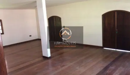 FJM vende- Casa de Condomínio - 5 quartos- Imperdível!