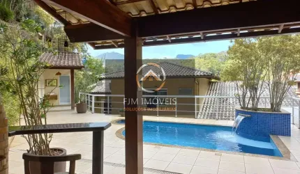FJM Imóveis vende: Excelente Casa PORTEIRA FECHADA