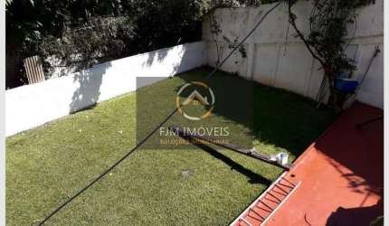 Casa à Venda em Sapê, Niterói: 4 Dormitórios por R$850.000