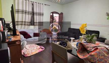 Casa à Venda em Piratininga, Niterói: 3 Quartos, 250m², R$1.550.000