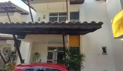 Casa de condomínio para venda tem 130 metros quadrados com 4 quartos em Stella Maris - Salvador - BA