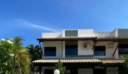 Duplex para venda tem 152 metros quadrados com 4 quartos em Stella Maris - Salvador - BA