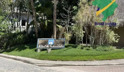 CASA COM VISTA PERMANENTE EM CONDOMÍNIO ALTOS DE TRANCOSO