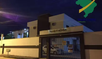 APARTAMENTO TÉRREO NO VILLAGE A 600 METROS DA PRAIA
