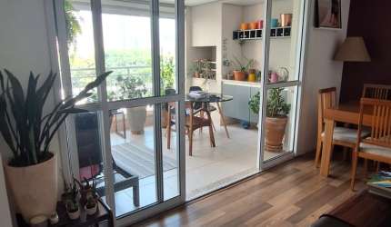 Apartamento para venda tem 96 metros quadrados com 3 quartos