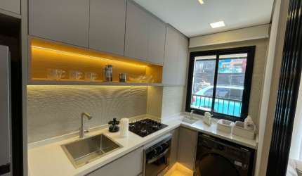 More em frente ao metro - Apartamento 2 dorm. com 36m²