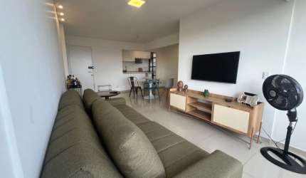 Apartamento para venda possui 70 metros com 2 quartos sendo 1 suíte com 1 vg - em Casa Forte - Recife - PE