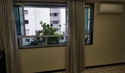 Apartamento para venda possui 70 metros com 2 quartos sendo 1 suíte com 1 vg - em Casa Forte - Recife - PE