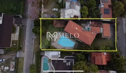 Casa Alto padrão em Casa Forte !