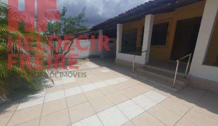Casa para Venda em Salvador, Pituba, 3 dormitórios, 2 suítes, 5 banheiros, 2 vagas