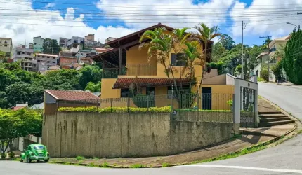 Casas Padrão em Poços de Caldas