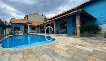 Casa com 3 dormitórios à venda, 250 m² por R$ 1.200.000,00 - Centro - Peruíbe/SP