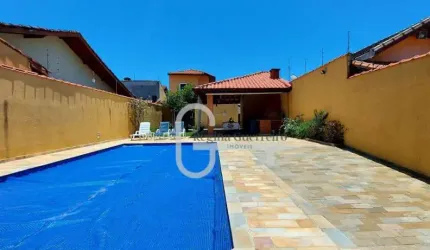Casa com 3 dormitórios à venda, 244 m² por R$ 760.000,00 - Jardim Marcia - Peruíbe/SP