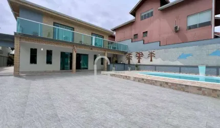 Casa com 7 dormitórios à venda, 369 m² por R$ 1.500.000,00 - Balneário Stella Maris - Peruíbe/SP