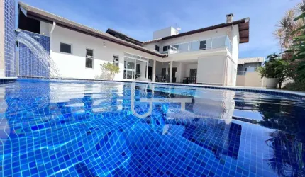 Casa com 5 dormitórios à venda, 360 m² por R$ 2.350.000,00 - Bougainvillee IV - Peruíbe/SP