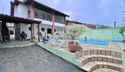 Casa com 5 dormitórios à venda, 212 m² por R$ 900.000,00 - Parque Balneário Oásis - Peruíbe/SP
