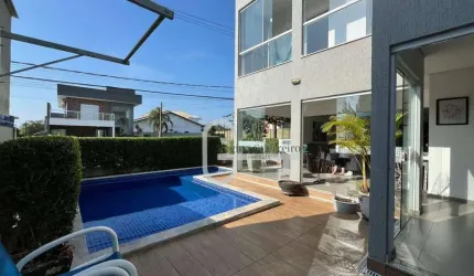 Casa com 4 dormitórios à venda, 233 m² por R$ 2.500.000,00 - Residencial Três Marias - Peruíbe/SP