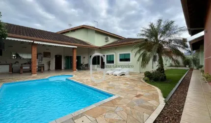 Casa com 4 dormitórios à venda, 327 m² por R$ 1.500.000,00 - Cidade Nova Peruíbe	 - Peruíbe/SP