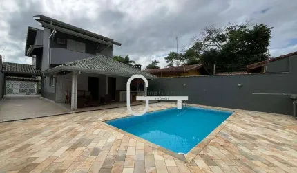 Casa com 4 dormitórios à venda, 195 m² por R$ 750.000,00 - Centro - Peruíbe/SP