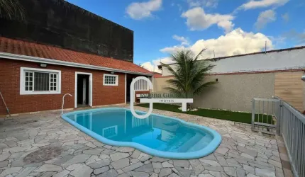 Casa com 3 dormitórios à venda, 140 m² por R$ 600.000,00 - Estância Balneária Maria Helena Novaes - Peruíbe/SP