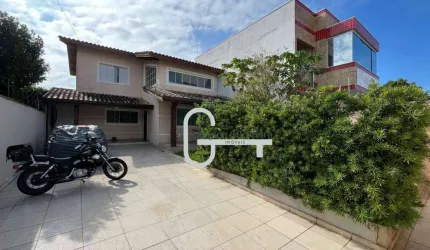 Casa com 4 dormitórios à venda, 225 m² por R$ 850.000,00 - Centro - Peruíbe/SP