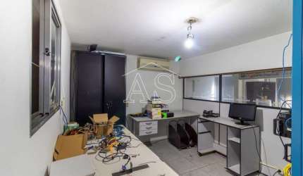 Prédio à venda na Rua Felizardo, 74, Jardim Botânico, Porto Alegre por R$ 1.300.000