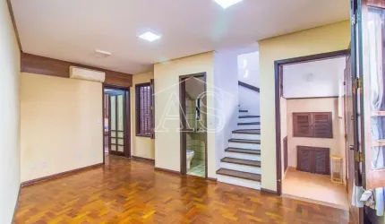 Casa com 2 quartos à venda na Rua Sarmento Leite, 1073, Centro Histórico, Porto Alegre, 128 m2 por R$ 550.000