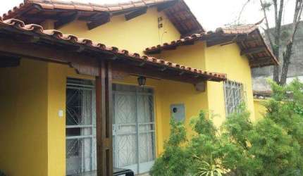Casa região Nobre Barreiro - BH aceita apartamento parte pagamento