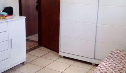 CASA 4 QUARTOS EM FRENTE CLUBE YUCA R$795.000,00