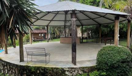 BELO SÍTIO TERRENO 6500m2 nas estancias imperiais