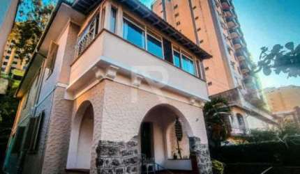 Casa com 4 quartos à venda na Rua Fagundes Varela, Ingá, Niterói, 300 m2 por R$ 850.000