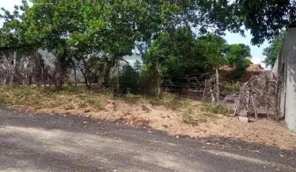 Lote / Terreno de Bairro Para Vender no bairro Robalo em Aracaju